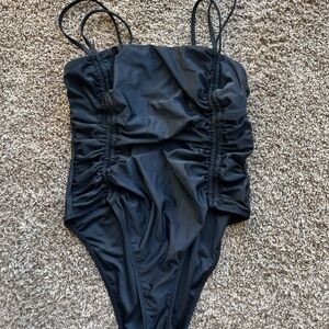 Cupshe women’s one piece black square neck rushed swimsuit